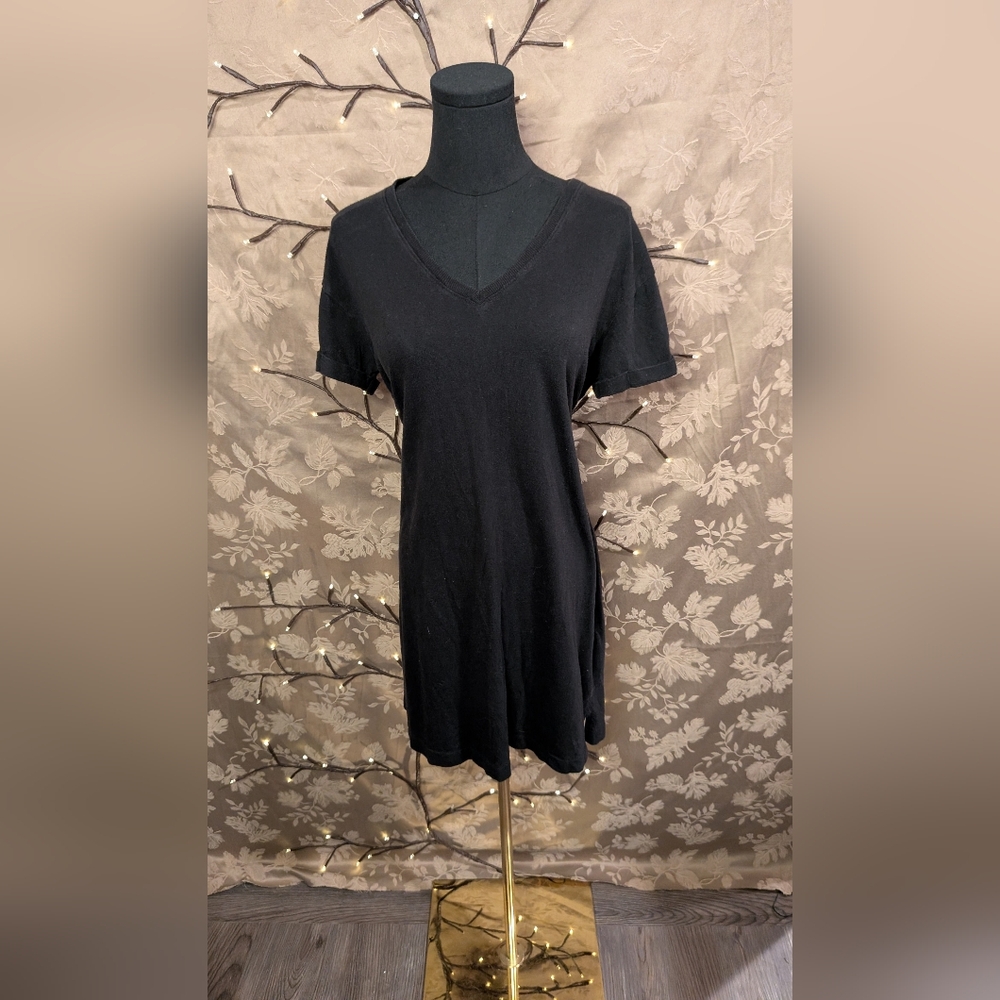 Time And Tru V-Neck T-Shirt Dress, Size S, EUC!